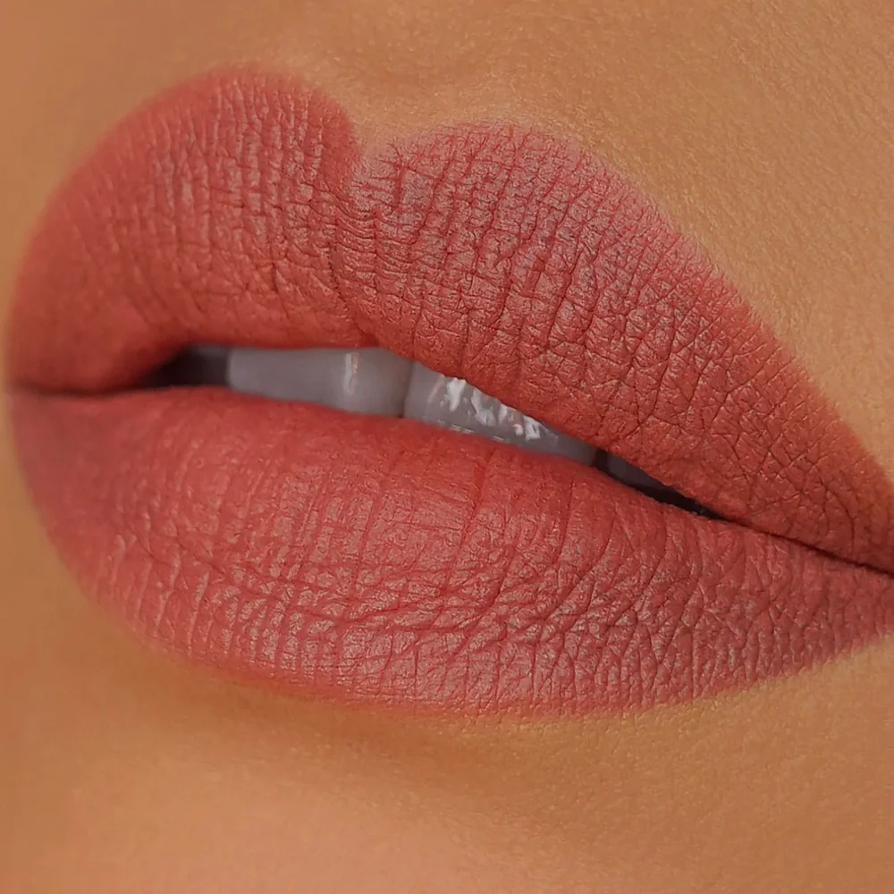 🥰💋Moira Lip Bloom Lipstick Pencil💋🥰